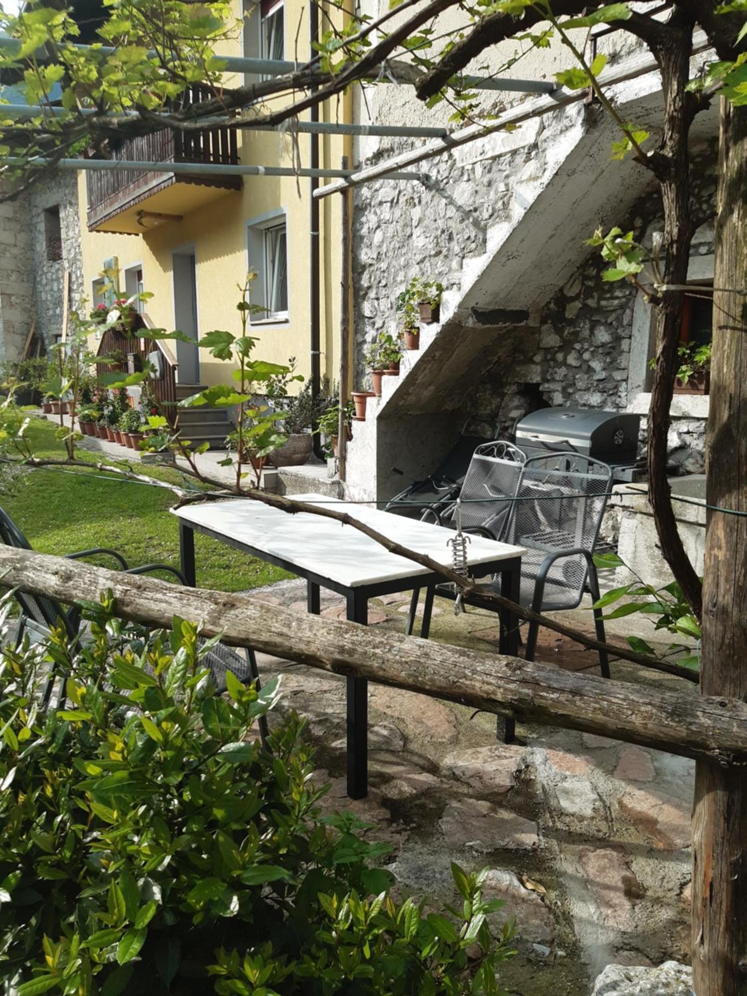 Appartement Trnovo Ob Soci Kuhala à Kobarid Extérieur photo